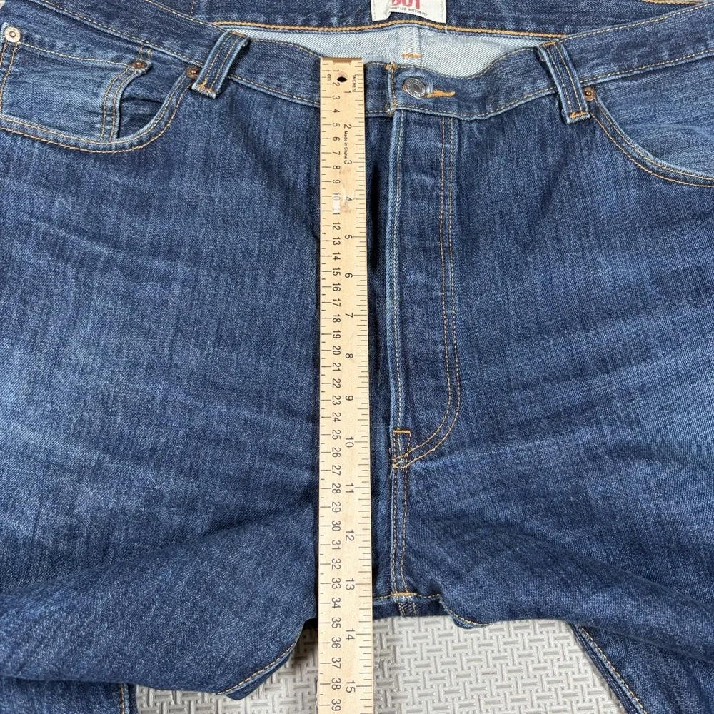 Vintage Levi's 501 Jeans Button Fly Straight Leg Medium Wash Denim 42x30 EUC